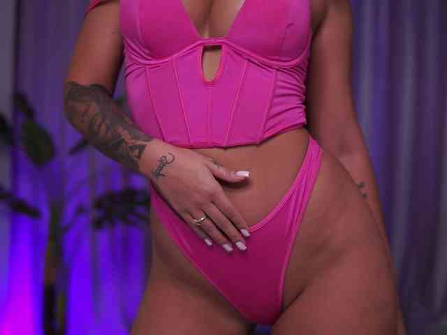 NatyDesiree's sex show image