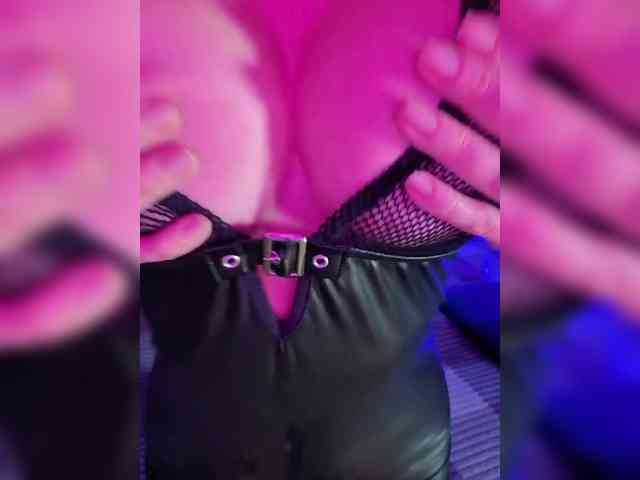 Pussechka's sex show image Pussechka's sex show image