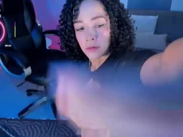 Изображение секс-шоу модели alessaromero Изображение секс-шоу модели alessaromero