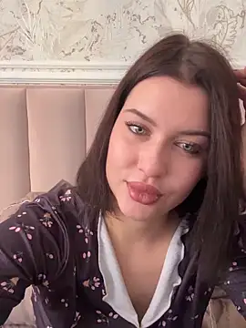 KikiWatson's sex show image