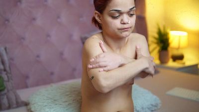 MaiaMini's sex show image