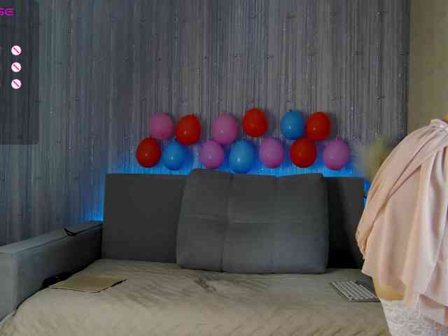 Изображение секс-шоу модели -Smetanka-