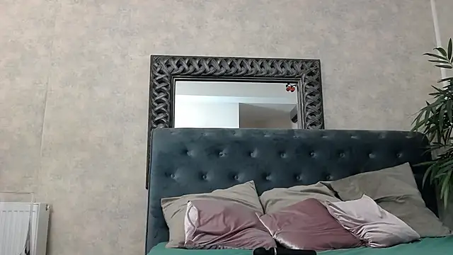 SaraElise's sex show image