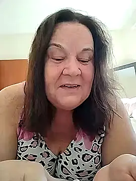 Изображение секс-шоу модели Yaya_Mineira