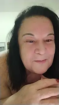 Изображение секс-шоу модели Yaya_Mineira