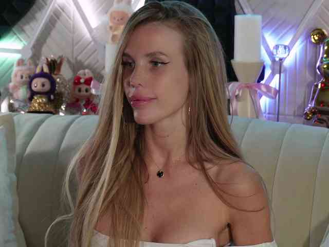 blondinochkaa's sex show image