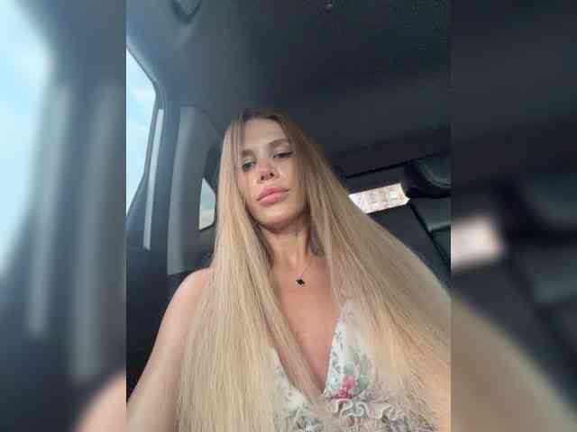 blondinochkaa's sex show image blondinochkaa's sex show image