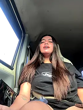 Изображение секс-шоу модели urasianlady Изображение секс-шоу модели urasianlady