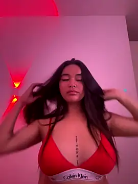 Изображение секс-шоу модели urasianlady Изображение секс-шоу модели urasianlady