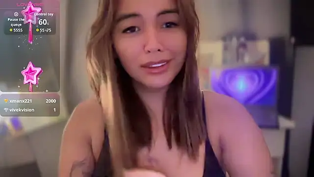 urasianlady's sex show image