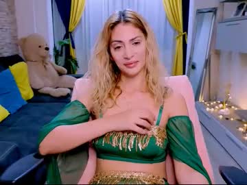 madyeroberts's sex show image