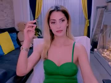 madyeroberts's sex show image