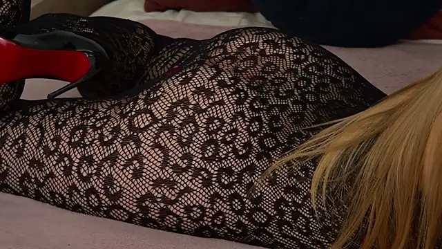 Chloe_Richardson's sex show image