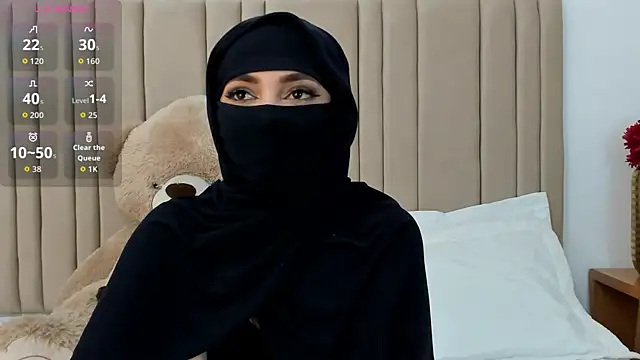 izadii's sex show image