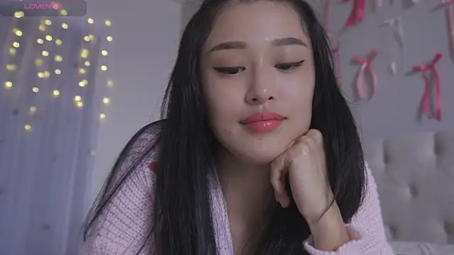 yumisunn's sex show image