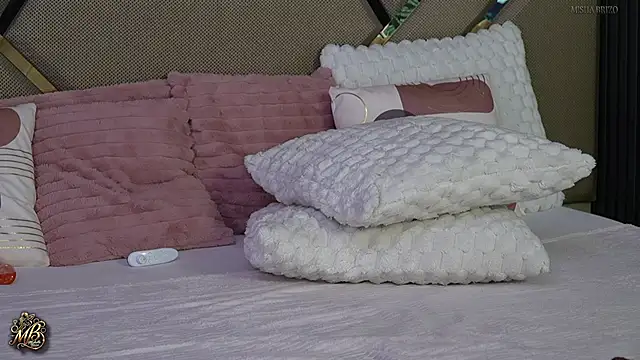 Mishelle-Brizo's sex show image