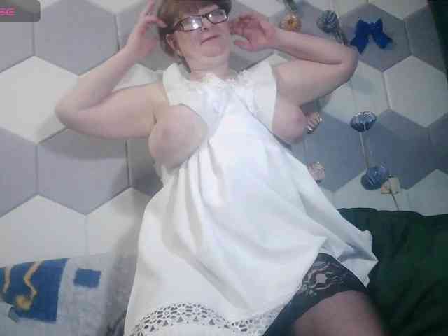 Yagodka78's sex show image