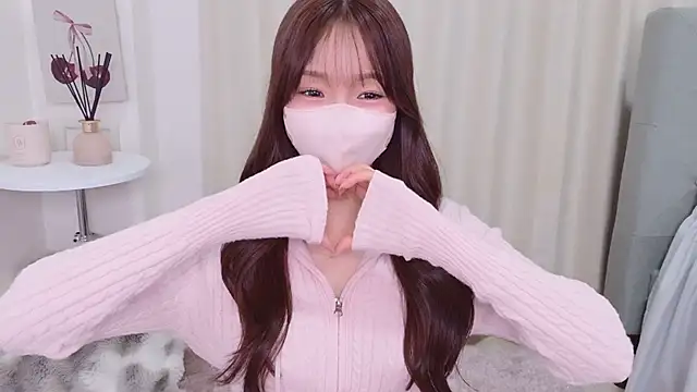 Seira__nn's sex show image