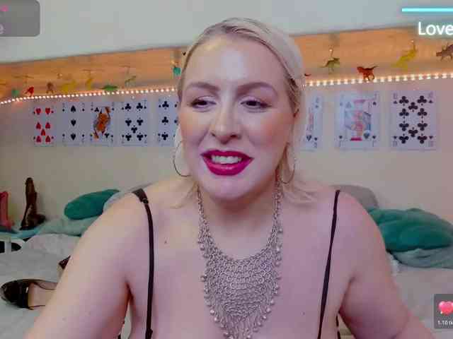 GoddessAlimony's sex show image