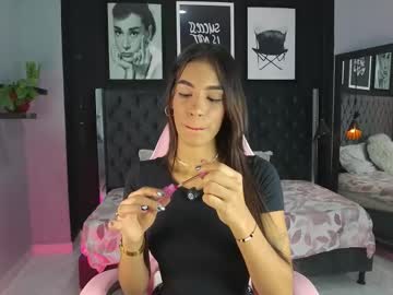 Изображение секс-шоу модели kitty_collins_ Изображение секс-шоу модели kitty_collins_