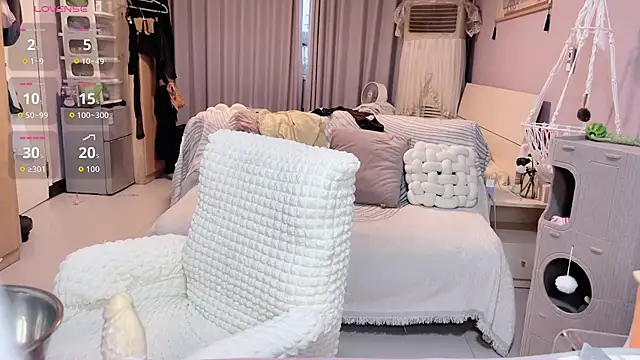 Изображение секс-шоу модели Y2Luvk