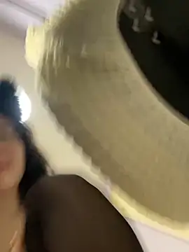 Y2Luvk's sex show image