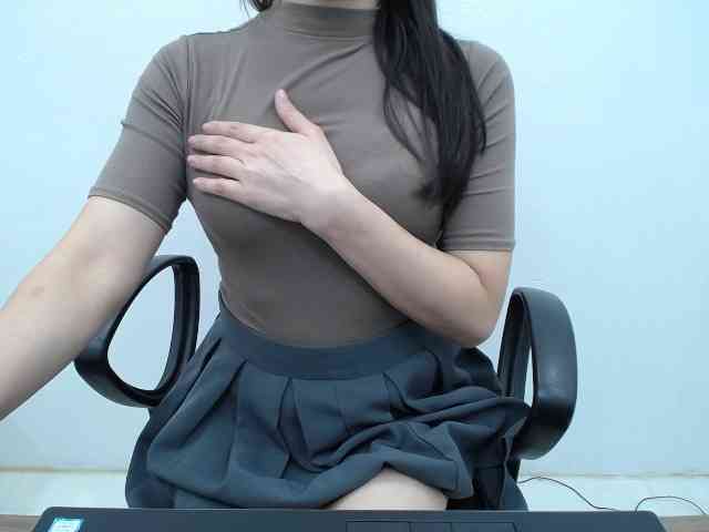 Изображение секс-шоу модели Lady-Young