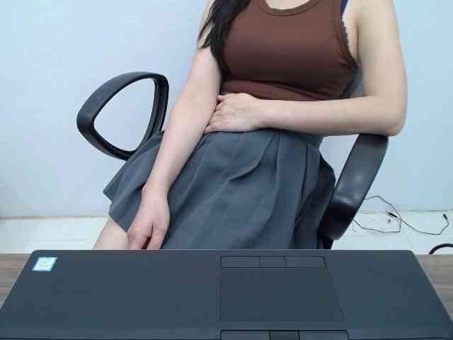 Изображение секс-шоу модели Lady-Young