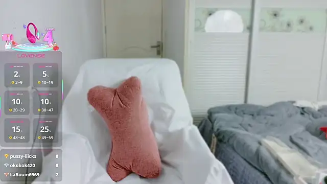 Liuliushenghuo2025's sex show image