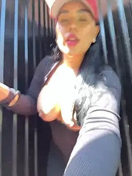 Sexshow-Bild von laure_torres Sexshow-Bild von laure_torres