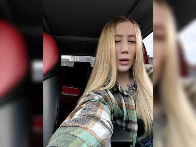 Sexshow-Bild von lana-lana03 Sexshow-Bild von lana-lana03