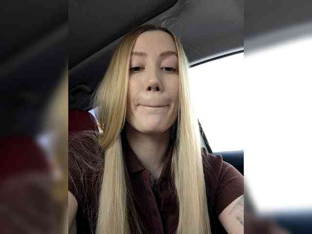 Sexshow-Bild von lana-lana03 Sexshow-Bild von lana-lana03