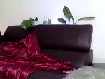 sleeperly's sex show image sleeperly's sex show image