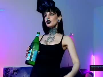 sleeperly's sex show image