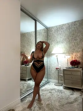 Изображение секс-шоу модели Aneri Изображение секс-шоу модели Aneri
