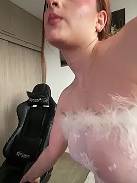 Изображение секс-шоу модели Anavi_