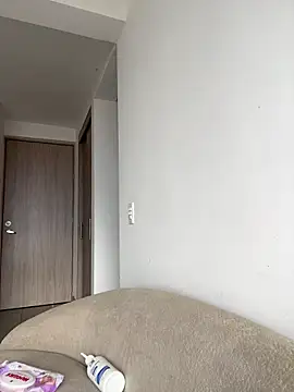 Изображение секс-шоу модели Anavi_