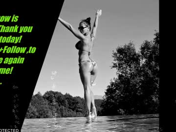 krisi_kiss's sex show image