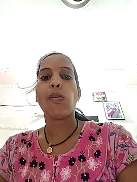 Sexshow-Bild von Hotty-Nidhi