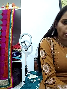 Sexshow-Bild von Hotty-Nidhi