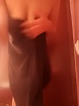 Soraya-44's sex show image