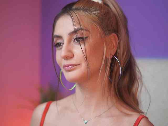 Изображение секс-шоу модели SabrinaHope