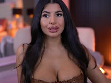 Изображение секс-шоу модели latinaloco Изображение секс-шоу модели latinaloco
