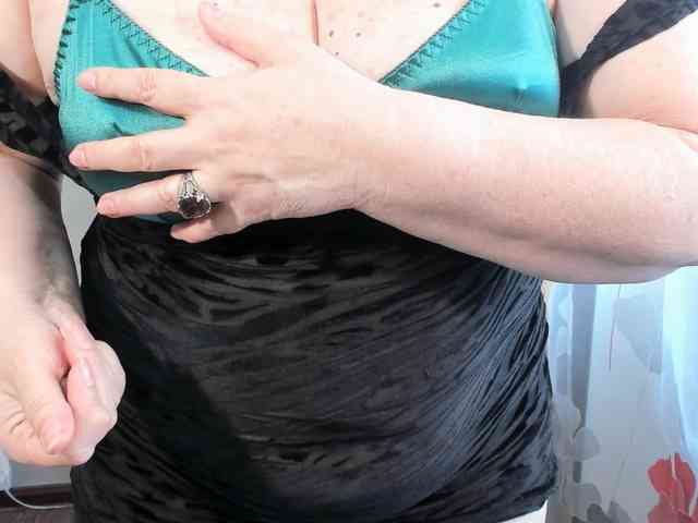 LuckySveta's sex show image