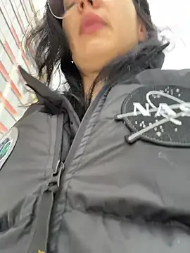 Изображение секс-шоу модели MeekyRich