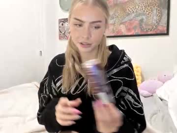 ariah_is_blonde's sex show image ariah_is_blonde's sex show image