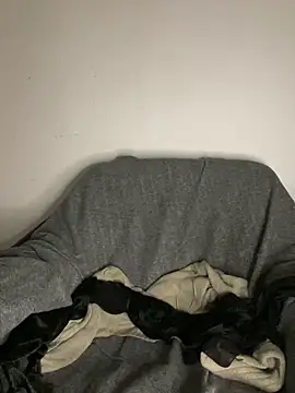 Laraa8's sex show image Laraa8's sex show image