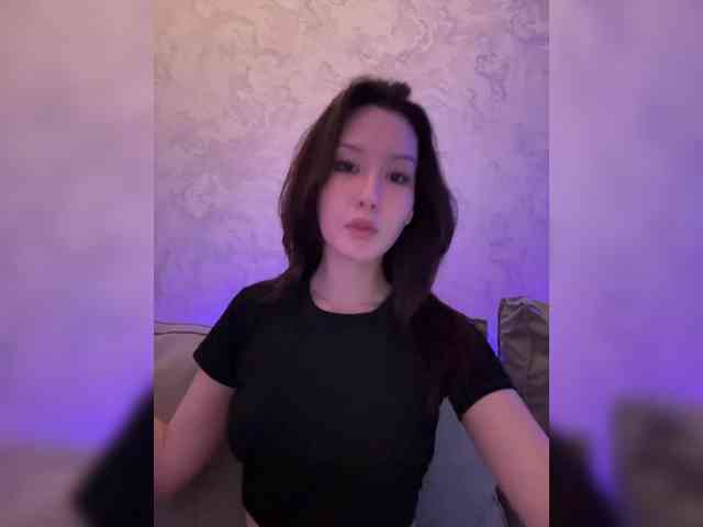 CrazyAleona's sex show image