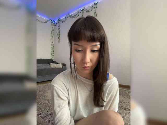 CrazyAleona's sex show image