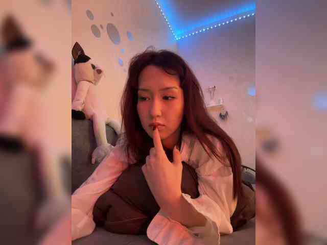 CrazyAleona's sex show image